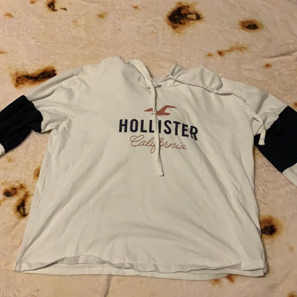 Hollister long sleeve crop hoodie